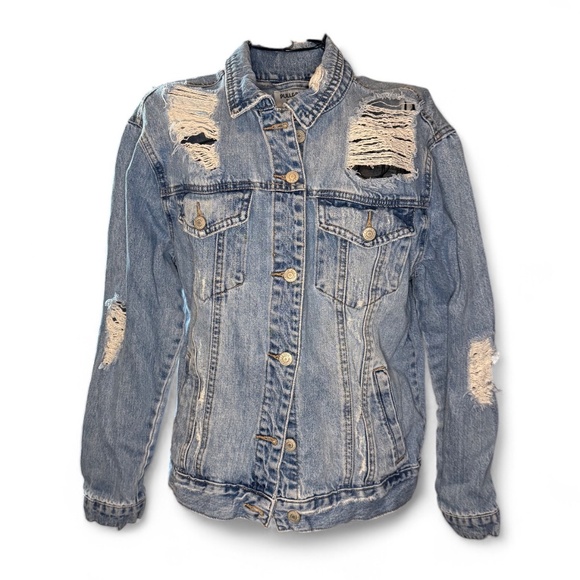 Pull & Bear Distressed Denim Jacket – Light Wash – Size M (EUR) - Picture 2 of 9
